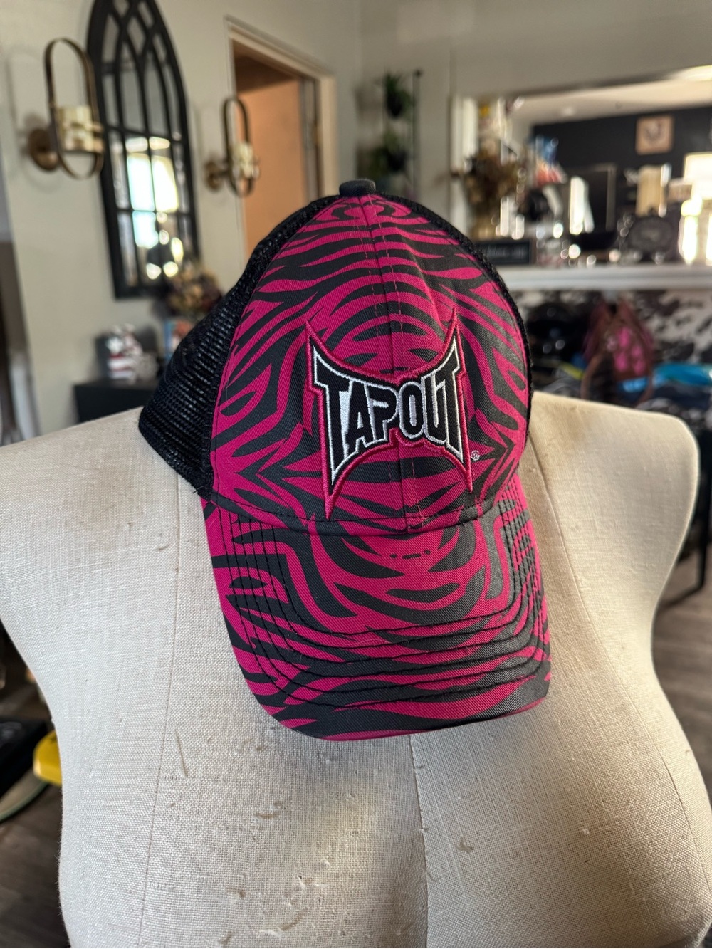 Tapout Pink & Black Zebra hat Y2K